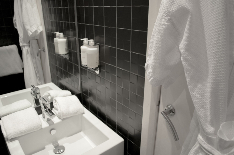 Bathroom 5, Blanch House, Brighton and Hove