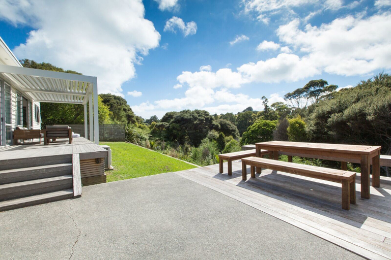 Exterior & Views, Karaka Sanctuary, Auckland