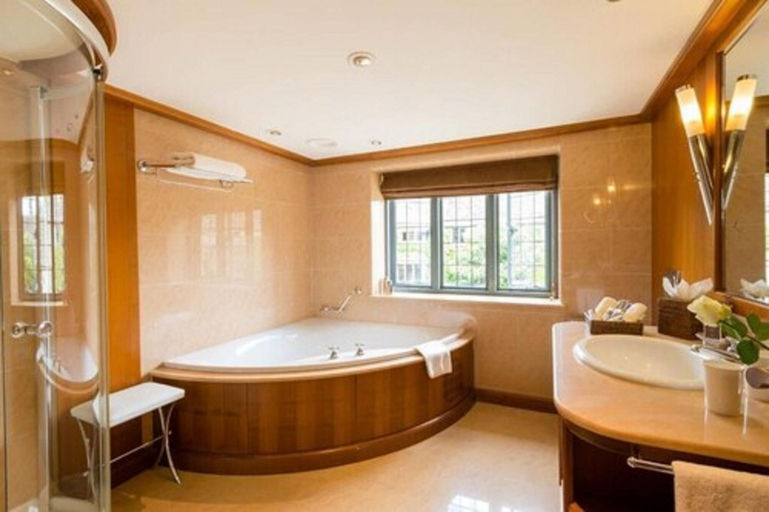 Bathroom 5, Whatley Manor, Wiltshire