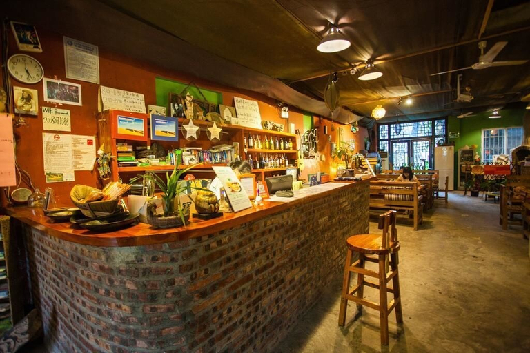 Food & Drinks