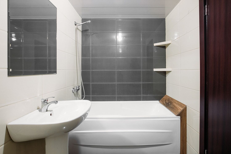 Bathroom 5, Harmony Hotel, Tbilisi