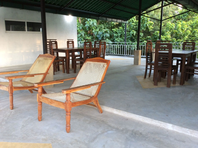 Food & Drinks 5, Sigiriya Rock Hide, Dambulla