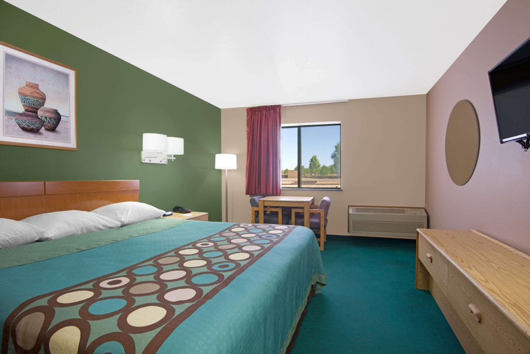 Bedroom 3, Super 8 by Wyndham Fort Sumner, Debaca