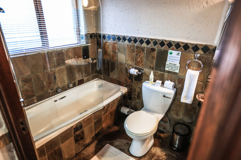 Bathroom 5, Grand Kruger Lodge and Spa, Ehlanzeni