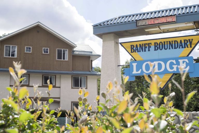 Exterior & Views 1, Banff Boundary Lodge, Division No. 15