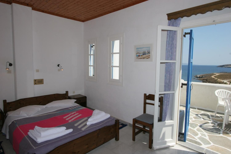Bedroom 3, Silver Rocks, South Aegean