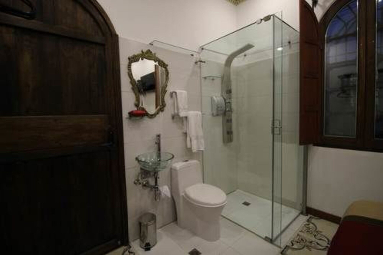 Bathroom 3, Bogota Bed and Breakfast Inn, Santafé de Bogotá