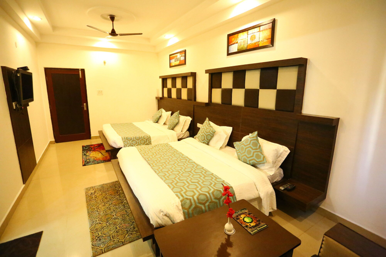 Bedroom 4, Hotel Maharaja Inn, Reasi