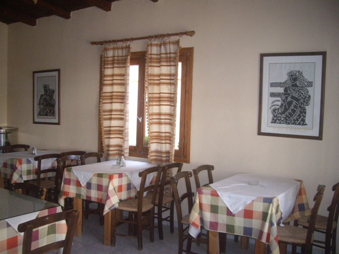 Food & Drinks 5, Hariklia Rent Rooms, Faistos