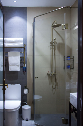 Bathroom 4, Nihao, Sankt-Peterburg gorsovet