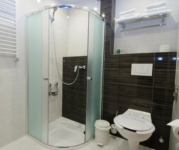 Bathroom 3, Hotel Atrium, Nowy Tomyśl