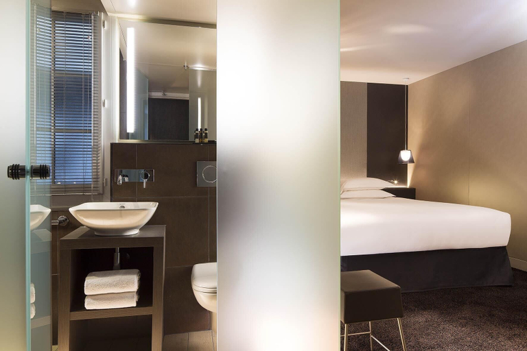 Bedroom 3, Best Western Quartier Latin Pantheon, Paris