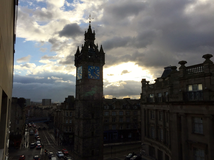 Exterior & Views 2, Tolbooth Apartments, Glasgow