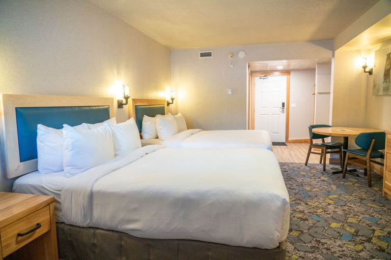 Bedroom 3, Tunnel Mountain Resort, Division No. 15