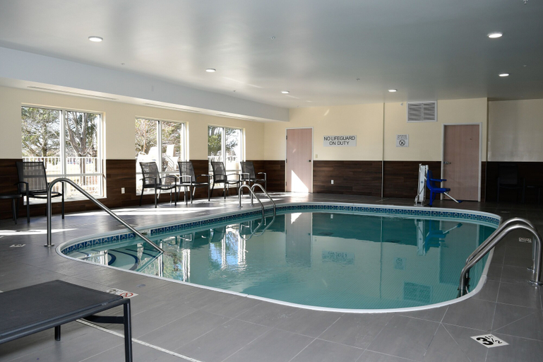 Sport & Beauty 5, Fairfield by Marriott Mt Pleasant, Isabella