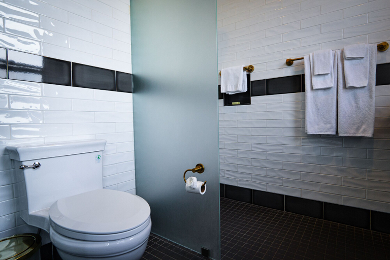 Bathroom 4, H Hotel, Los Angeles
