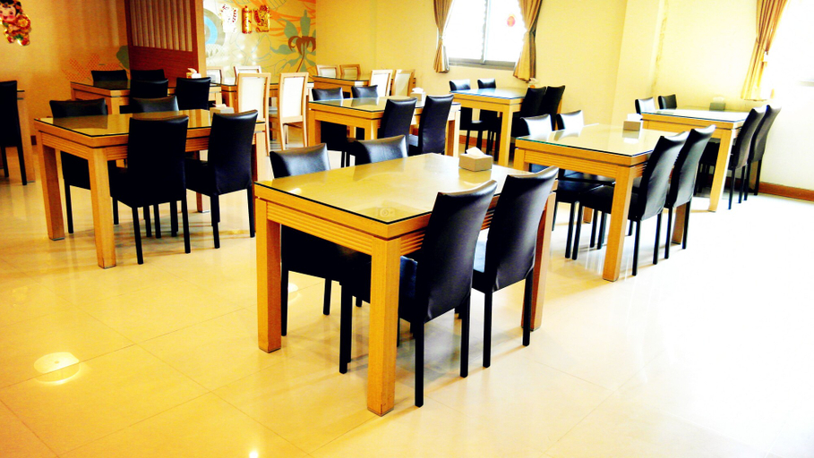 Food & Drinks 5, Discovery Motel - Tucheng, New Taipei City