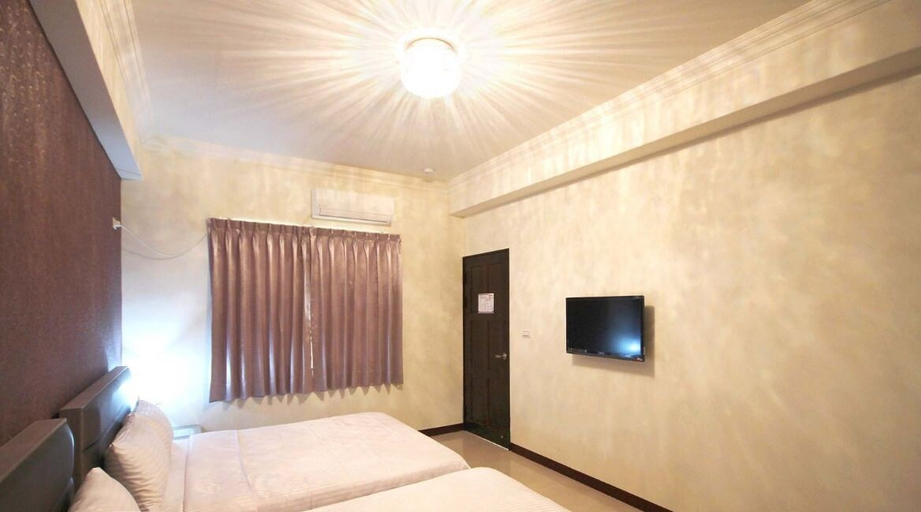 Bedroom 2, ZI-YUE-TONG Homestay I, Penghu