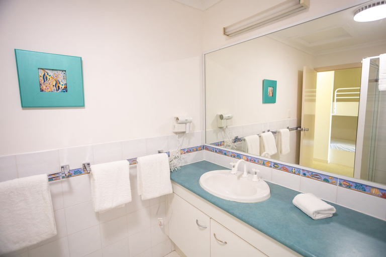 Bathroom 4, Tangalooma Island Resort, Moreton Island