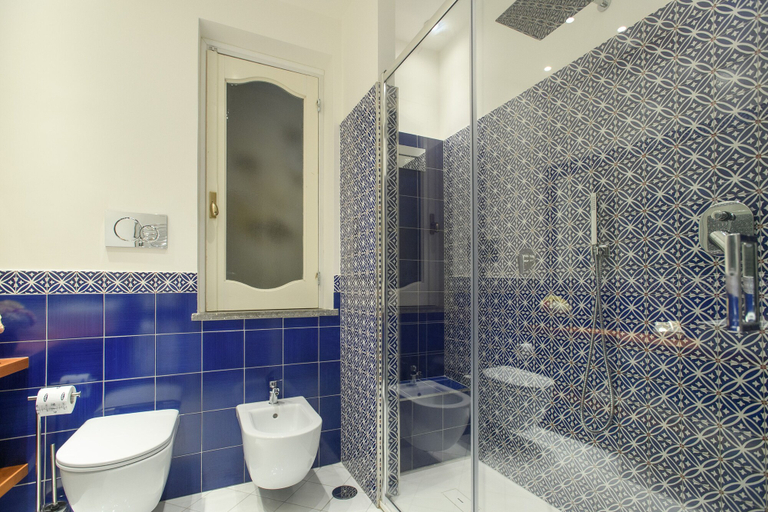 Bathroom 4, Hotel Il Pino, Salerno