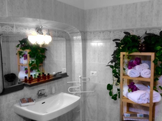 Bathroom, Hotel Castello dei Principi, Salerno