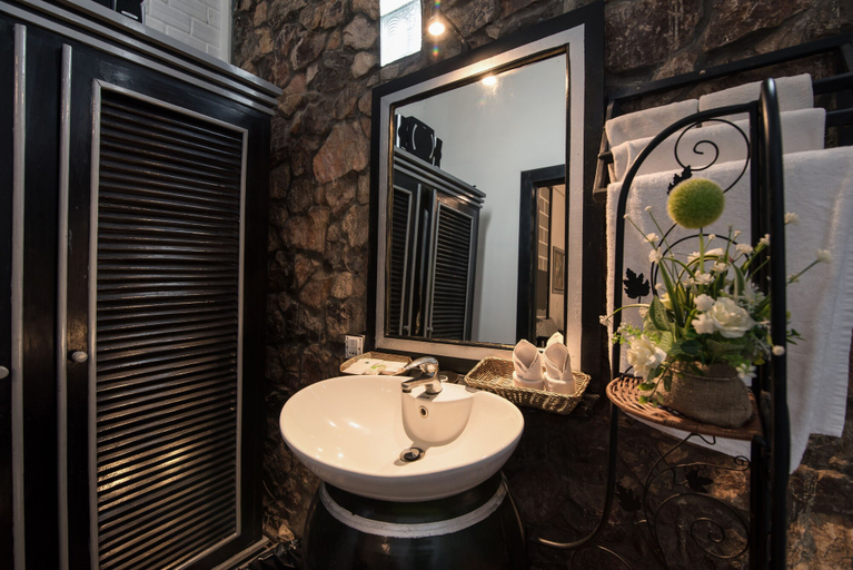 Bathroom 5, Petit Villa Boutique & Spa, Siem Reap