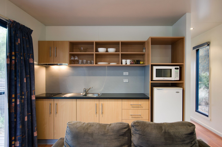 Others 5, Swansea Beach Chalets, Glamorgan-Spring Bay