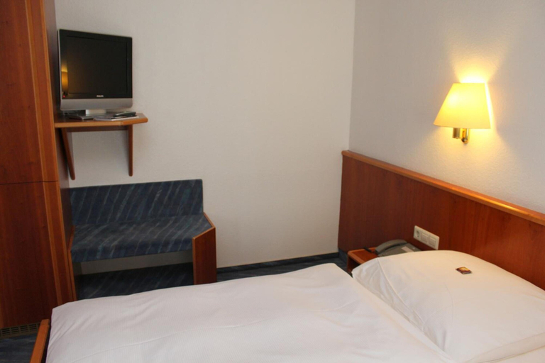 Bedroom 2, Sonne, Esslingen