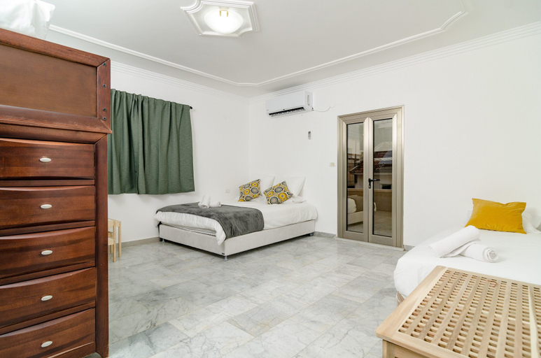 Bedroom 3, Villa view
