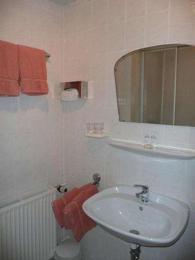 Bathroom 3, Pension zum Fernblick, Waldeck-Frankenberg