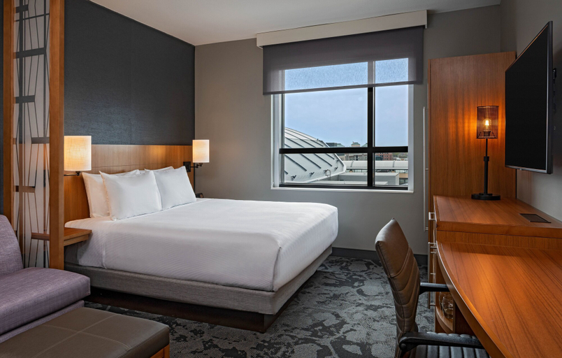 Bedroom 3, Hyatt Place Indianapolis Downtown, Marion