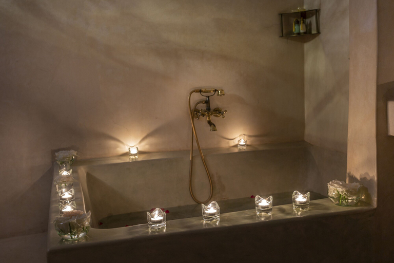 Bathroom 5, Riad Azahar, Marrakech
