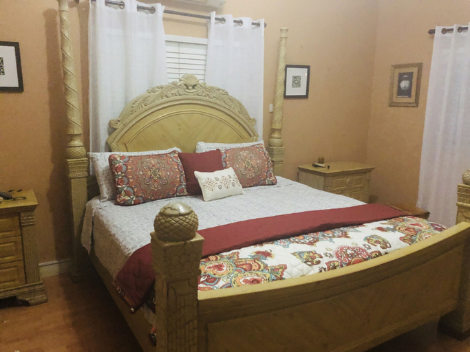 Bedroom 2, Caribbean Estates Townhouse