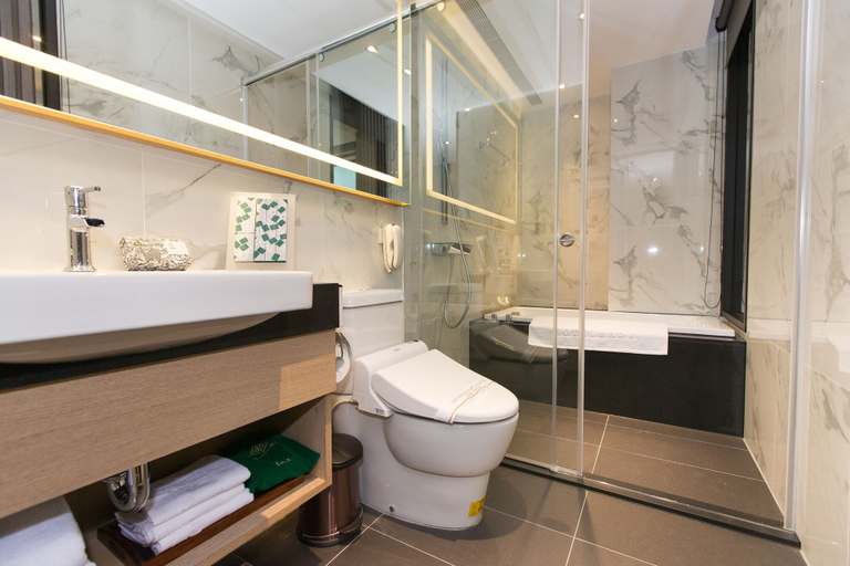 Bathroom 5, Hotel East Taipei, Taipei City