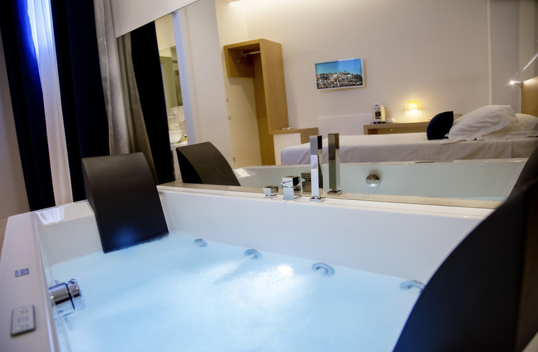 Bathroom 4, Iblaresort Boutique Hotel, Ragusa