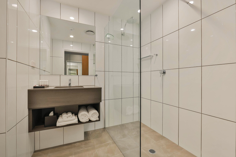 Bathroom 5, Best Western Plus North Lakes Hotel, Griffin-Mango Hill