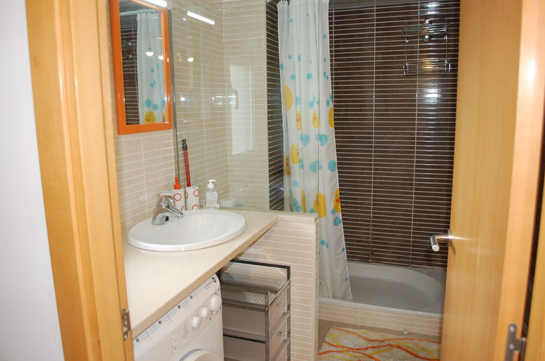 Bathroom, Apartamento 3294- Les Marines Mestral 5-3, Girona