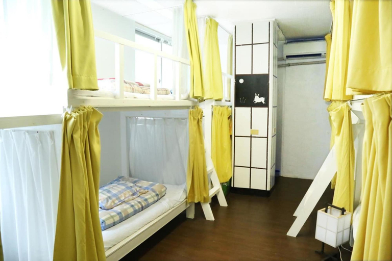 Bedroom 3, Little Asia – Hostel, Naha