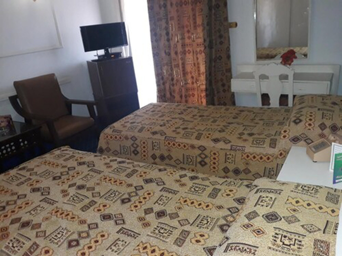 Bedroom 4, Beirut Hotel, Heliopolis