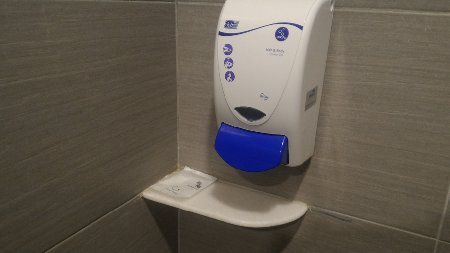 Bathroom 4, Galaxy Hotel, Seberang Perai Selatan