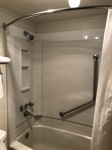 Bathroom 4, Super 8 by Wyndham Kamloops East, Thompson-Nicola