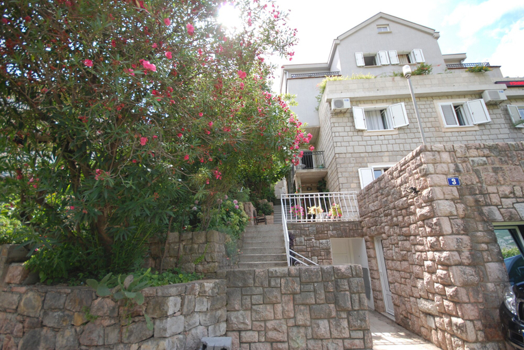 Exterior & Views 2, Springs apartments