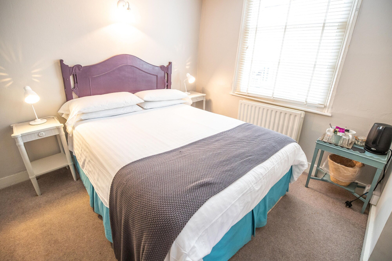 Bedroom 2, Tower House, Oxfordshire