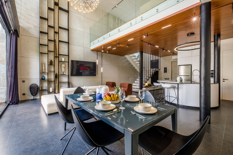 Dining Room 30