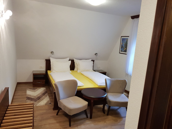 Bedroom 2, Pansion Breza, Plitvička Jezera