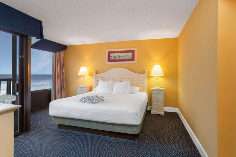 Bedroom 3, Ocean Club Resort Myrtle Beach a Ramada by Wyndham, Horry