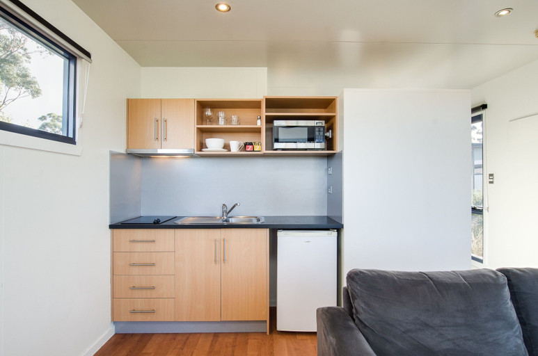 Others 5, Swansea Beach Chalets, Glamorgan-Spring Bay