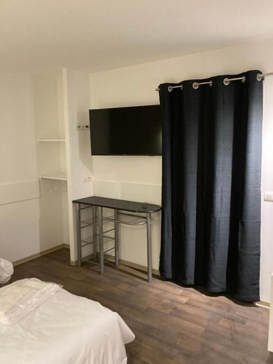 Bedroom 3, Apparts Confort 87, Haute-Vienne