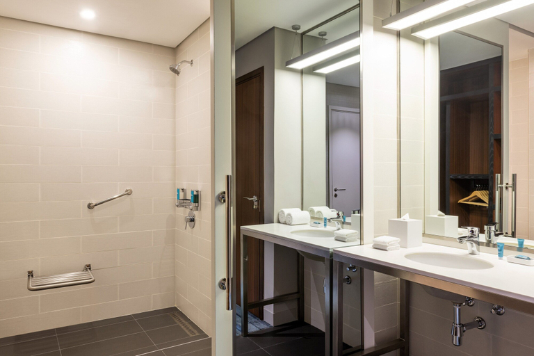 Bathroom 5, Aloft by Marriott Dubai South, Dubai