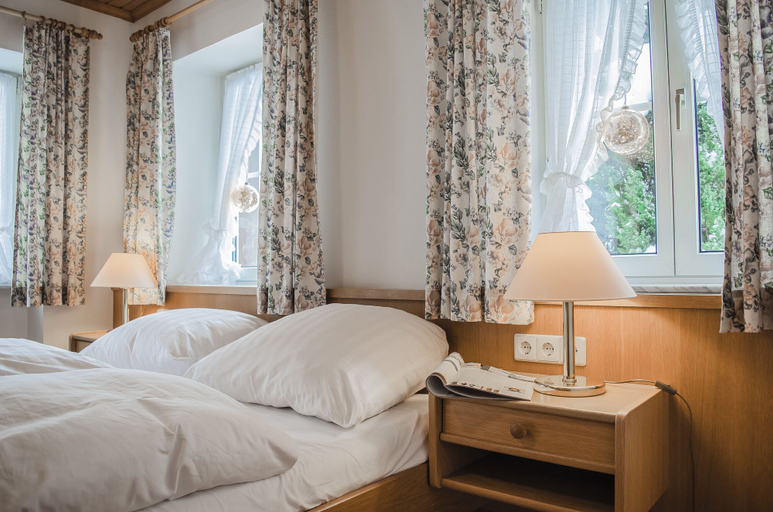 Bedroom 2, Schwarzwald Apartments im Haus Tanneck - Feldberg - Titisee, Breisgau-Hochschwarzwald